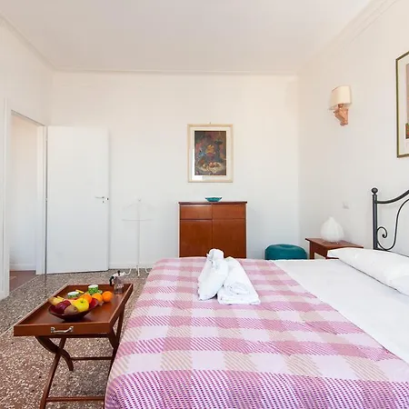 Apartment Giambullari Rome